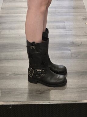 Dingo Blacklist Star-Detail Mid-Calf Moto Boots